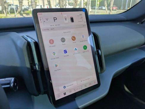 New 2025 Volvo EX30 Plus w/ Protection Package Premier image 8