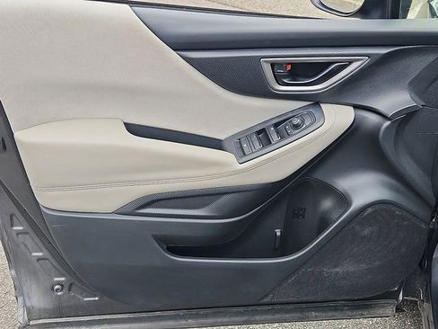 Used 2023 Subaru Forester image 12