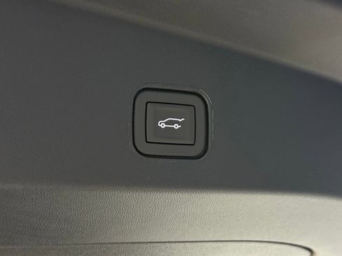 New 2026 Cadillac Lyriq Sport AWD/4WD image 45