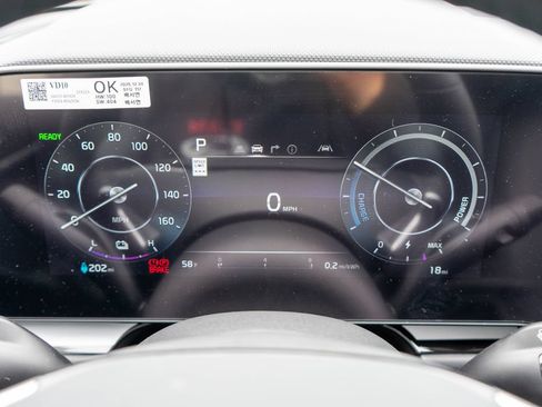 New 2026 Kia Niro Wind FWD image 21