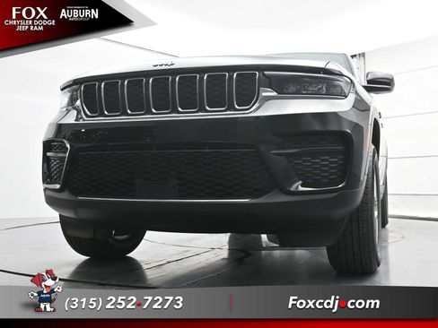 New 2025 Jeep Grand Cherokee Laredo X image 19