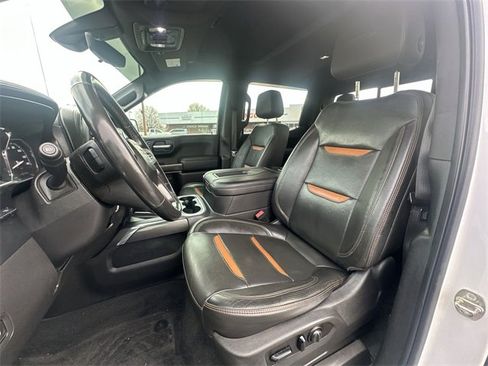 Used 2020 GMC Sierra 1500 AT4 w/ Off-Road Performance Package image 13