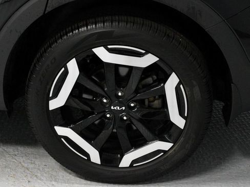 Used 2023 Kia Telluride S w/ S Sunroof Package AWD/4WD image 19