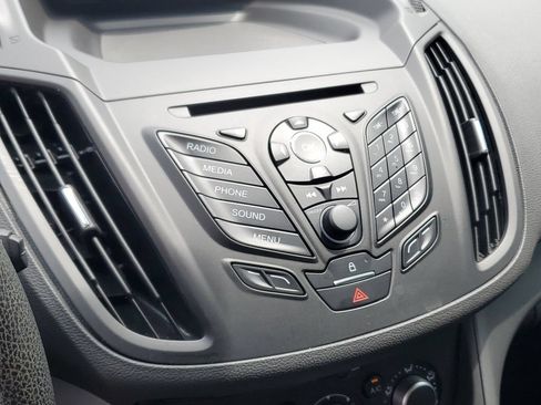 Used 2015 Ford Escape S FWD image 28
