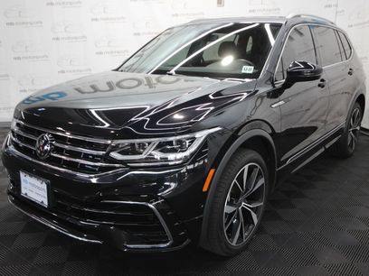 Used 2023 Volkswagen Tiguan SEL R-Line