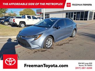 Used 2021 Toyota Corolla LE video 1