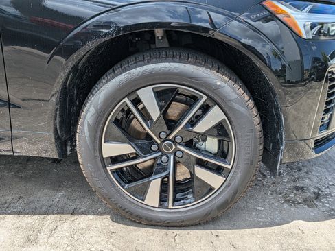 New 2026 Volvo XC60 T8 Core image 11