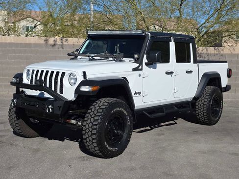 Certified 2020 Jeep Gladiator Sport w/ Quick Order Package 24S image 5