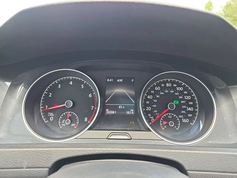 Used 2019 Volkswagen Golf Alltrack SEL AWD/4WD image 19