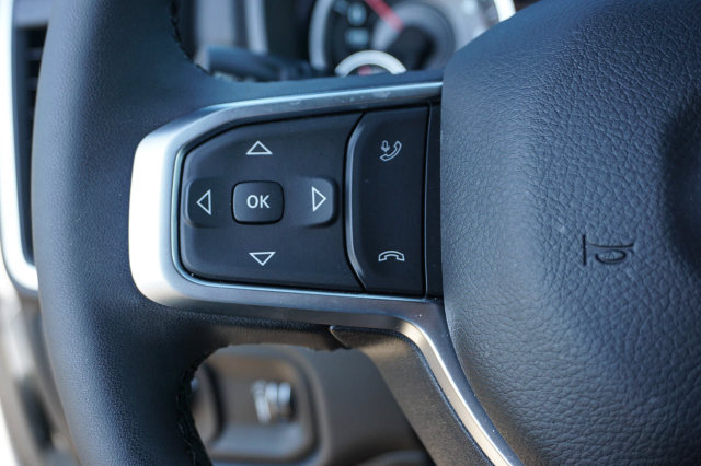 Used 2025 RAM 1500 Big Horn AWD/4WD image 25