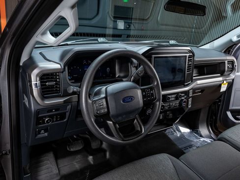 Used 2025 Ford F150 XL w/ Equipment Group 103A High AWD/4WD image 16