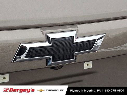 Used 2022 Chevrolet Trax LT w/ Sport Edition image 31