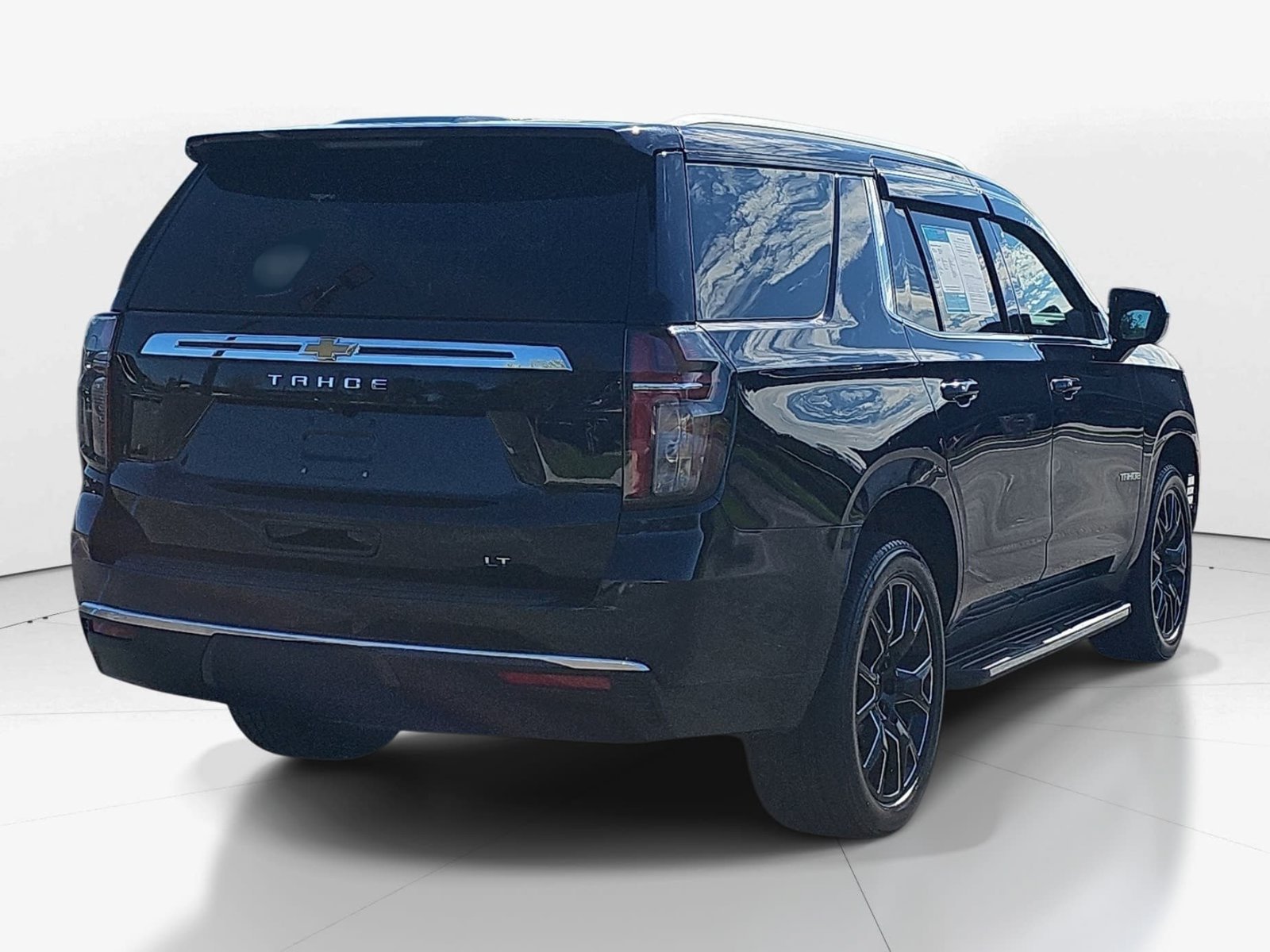 Used 2021 Chevrolet Tahoe LT AWD/4WD image 6