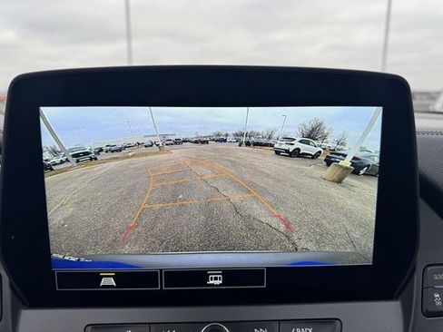 Used 2023 Chevrolet Blazer LT w/ Driver Confidence Package image 17