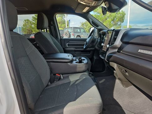 Used 2025 RAM 2500 Big Horn AWD/4WD image 21