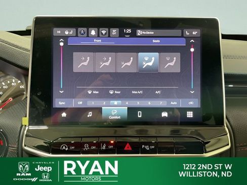 Used 2026 Jeep Compass Trailhawk AWD/4WD image 28