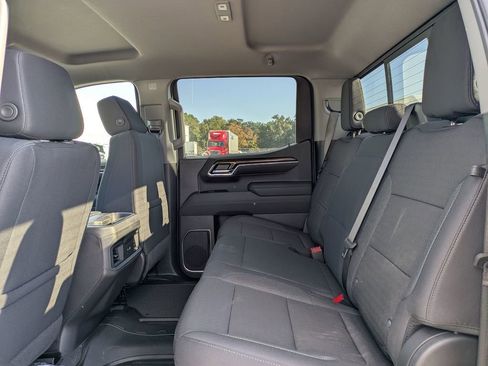 New 2025 Chevrolet Silverado 1500 LT w/ Safety Package image 29