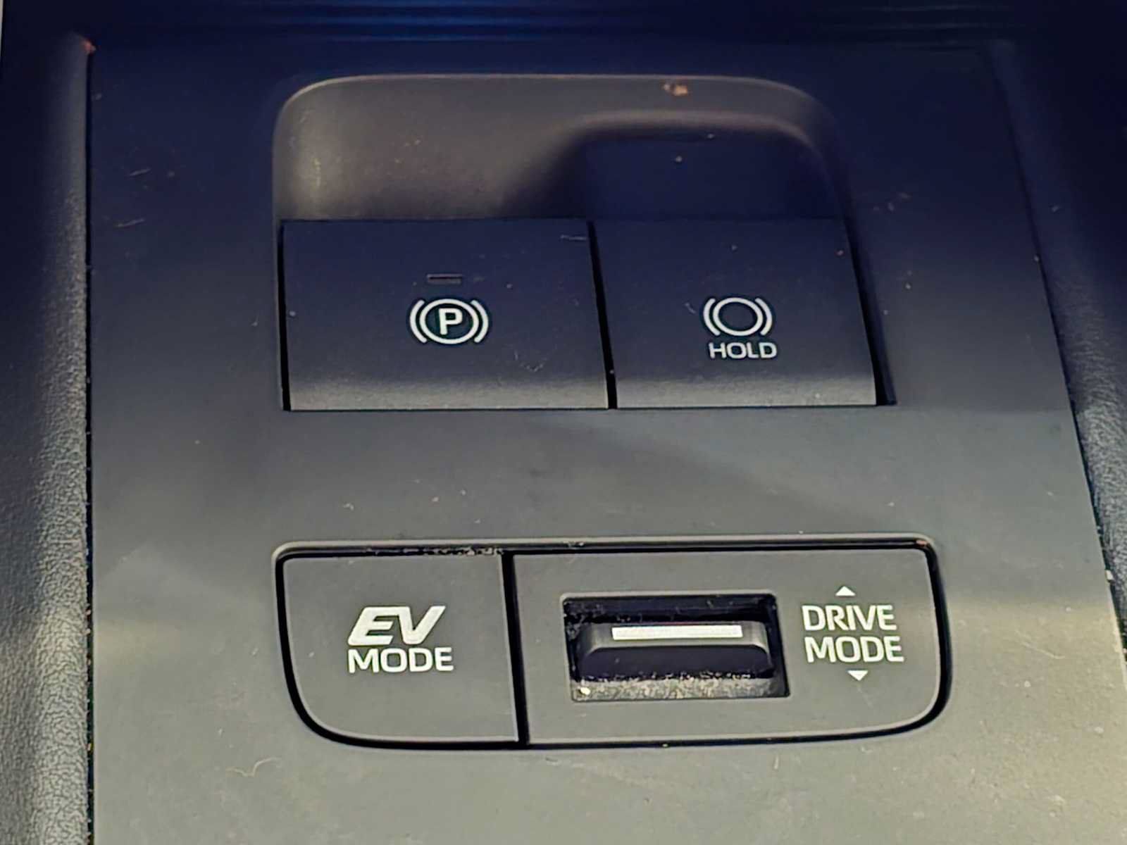 Certified 2023 Toyota Venza Nightshade AWD/4WD image 16