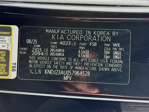 Certified 2025 Kia Soul LX w/ LX Technology Package FWD image 29