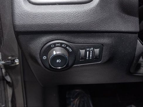 Used 2017 Jeep Compass Trailhawk w/ Leather Interior Group image 10