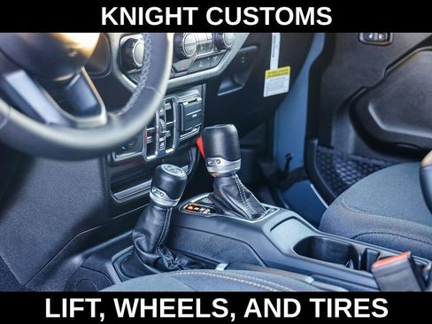 New 2025 Jeep Gladiator Sport image 21