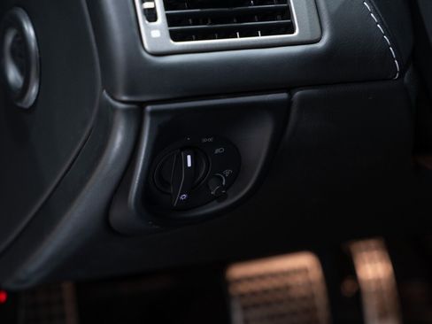 Used 2010 Aston Martin DBS image 59