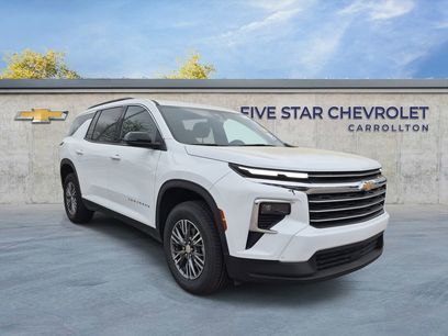 Certified 2025 Chevrolet Traverse LT