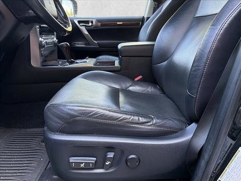 Used 2018 Lexus GX 460 Premium w/ Premium Package AWD/4WD image 13