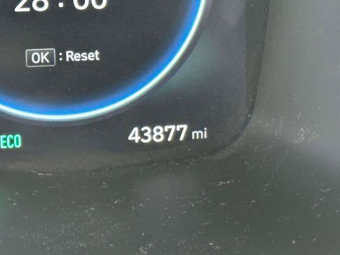 Used 2023 Hyundai Santa Fe Limited image 26