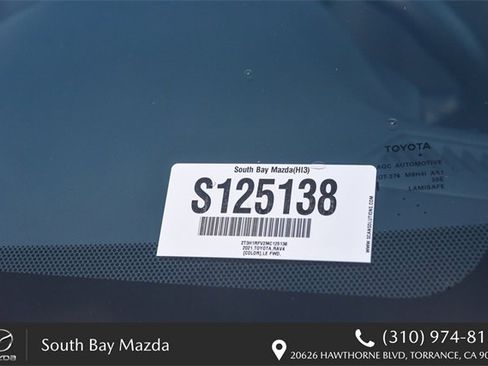 Used 2021 Toyota RAV4 LE image 28