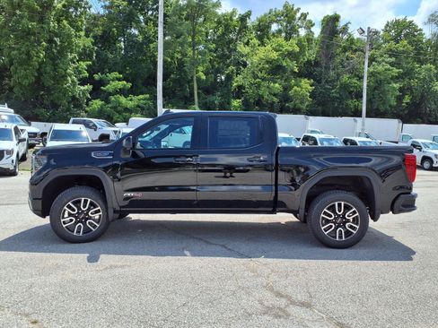 New 2026 GMC Sierra 1500 AT4 w/ AT4 Premium Package AWD/4WD image 24