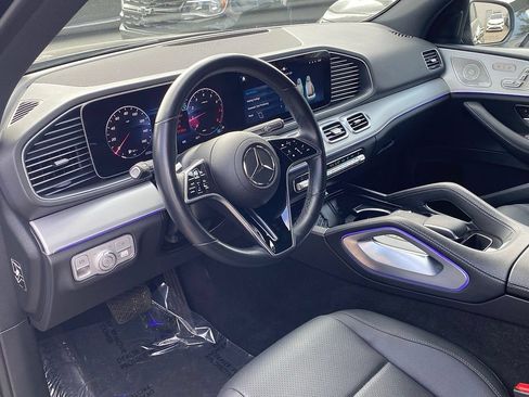 Used 2025 Mercedes-Benz GLE 350 4MATIC image 13
