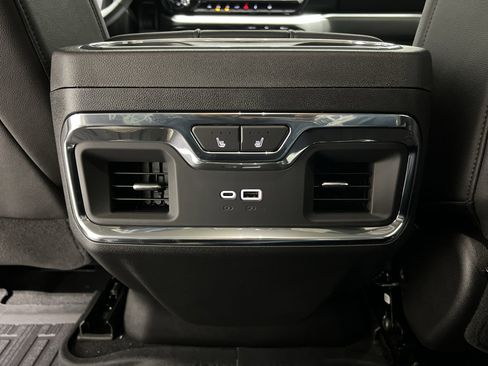 New 2026 GMC Sierra 1500 SLT image 20