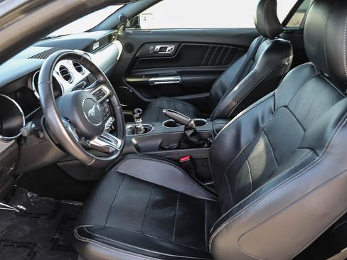 Used 2015 Ford Mustang GT Premium RWD image 16