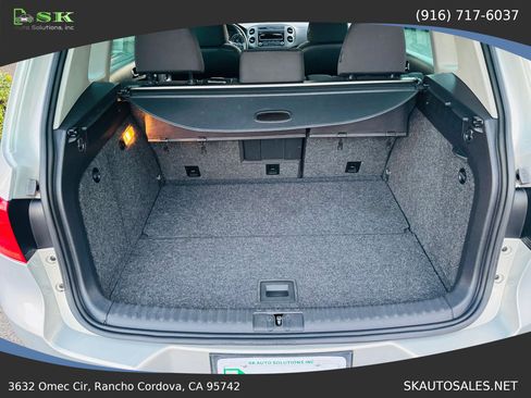 Used 2013 Volkswagen Tiguan S image 31