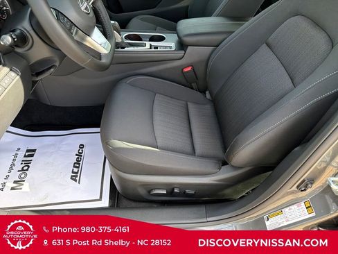 New 2025 Nissan Altima 2.5 SV w/ SV Premium Package image 12