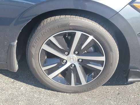 Used 2023 Honda Civic LX image 10