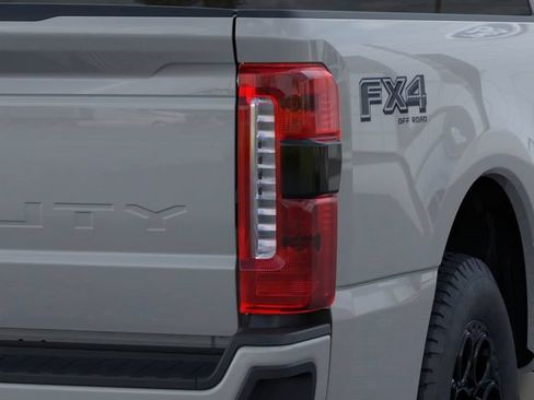New 2026 Ford F250 Lariat w/ Black Appearance Package AWD/4WD image 21