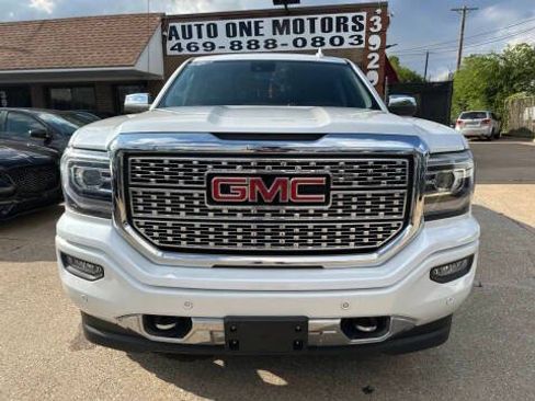 Used 2018 GMC Sierra 1500 Denali w/ Denali Ultimate Package AWD/4WD image 2