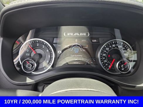 Used 2025 RAM 1500 Laramie AWD/4WD image 25
