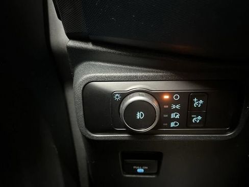 Used 2024 Ford Bronco Outer Banks AWD/4WD image 18