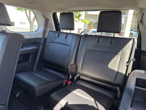 Used 2018 Toyota 4Runner SR5 Premium AWD/4WD image 8
