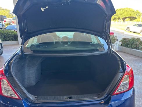 Used 2019 Nissan Versa SV image 22