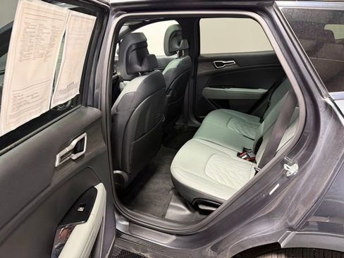 Used 2023 Kia Sportage X-Line w/ X-Line Premium Package image 16
