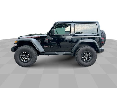 Used 2025 Jeep Wrangler Rubicon w/ Xtreme 35 Tire Package AWD/4WD image 6