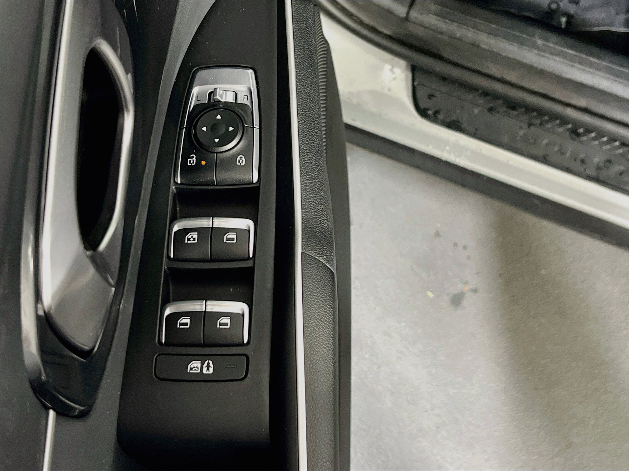 Used 2026 Kia Sorento S w/ S Panoramic Sunroof Package AWD/4WD image 17