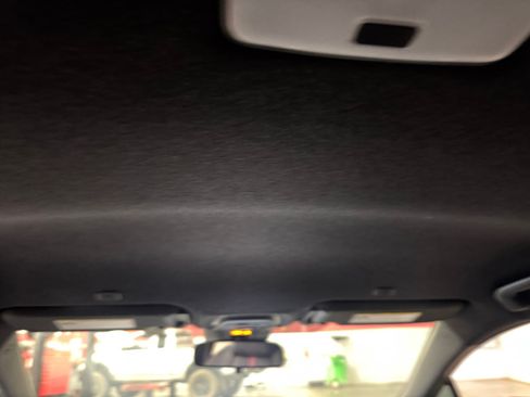 Certified 2026 Toyota Corolla SE w/ SE Package FWD image 32