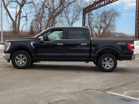 Used 2022 Ford F150 Lariat image 6