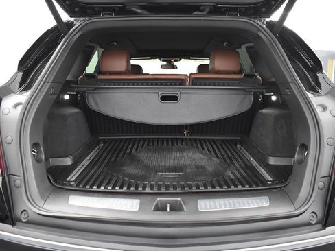 Certified 2024 Cadillac XT5 Premium Luxury w/ LPO, Floor Liner Package image 28