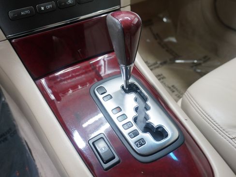 Used 2004 Lexus ES 330 w/ Premium Pkg FWD image 21